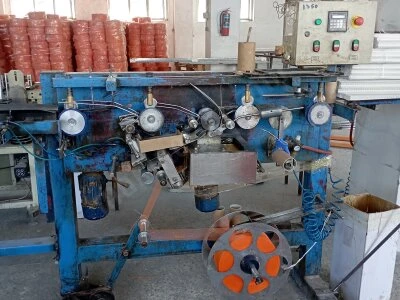 Fileli Köşe Yapıştırma Makinesi