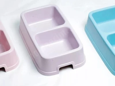 Plastıık Enjeksıyon Kalıpları Kedî Köpek Tasıma Cantası, Acık Tuvalet,Mama Kabları Cesıtlerı ve Eleklı Tuvalet Hastalık Nedenıyle Komple Satılık