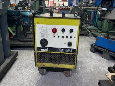 Satılık 250 Amper Magmaweld Gazaltı Kaynak Makinası