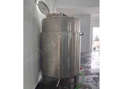 Karıştırıcılı Paslanmaz 2 Ton Tank, Ceket Isıtmalı, Üstten Motorlu Rezistans Dahil