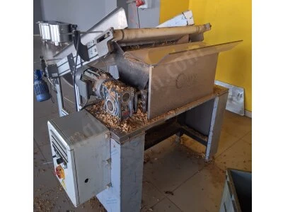 Sanayi Tipi Tütün Kıyım Makinesi (Sorunsuz / Yüksek Kapasiteli)
