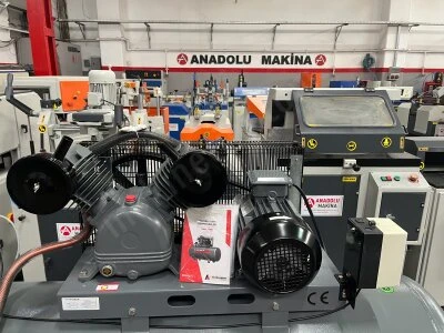 2026 Model Dalgakıran Kompresör 500 Litre 5.5 Hp Yeni