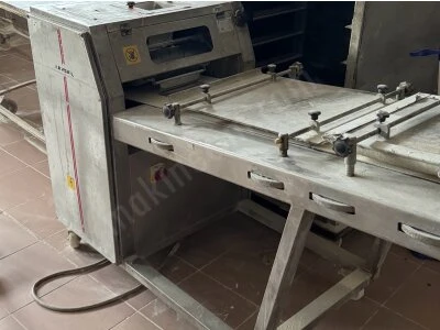 İhtiyaç Fazlası Ekmak Baston Fitil Makinası